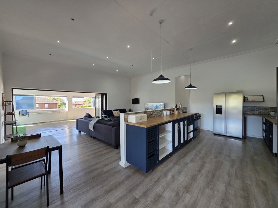 4 Bedroom Property for Sale in C Place Eastern Cape